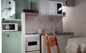San Cayetano Departamento por dia con cochera gratis